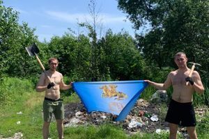 Уборка озера с WaterDelivery фото